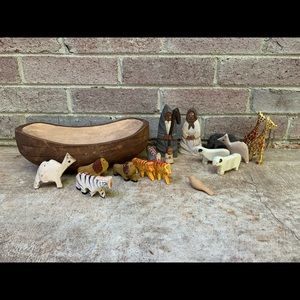 Vintage wooden Noah’s ark toy set